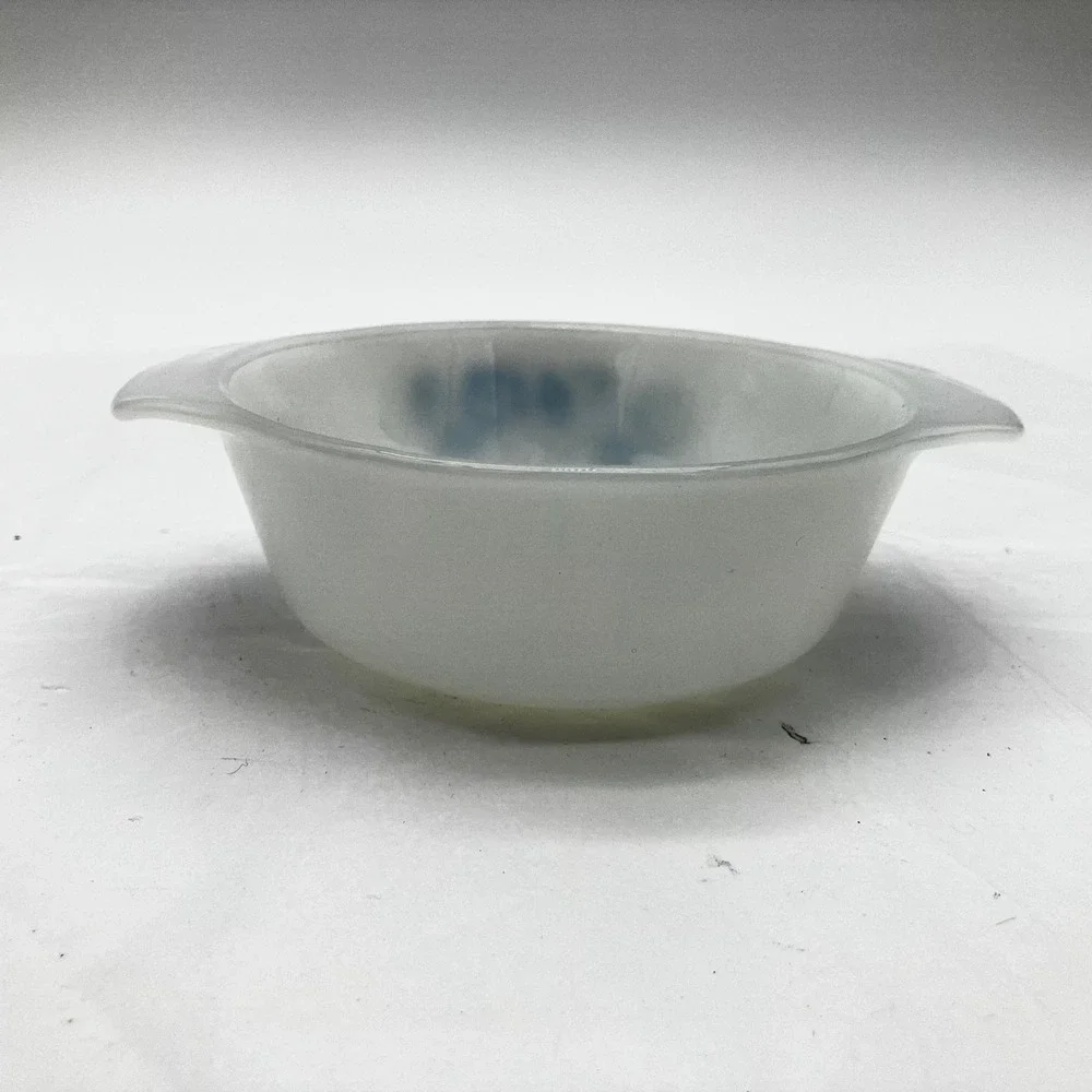 Anchor Hocking Fire-King Casserole Dish 12oz White Blue Floral Vintage Lid